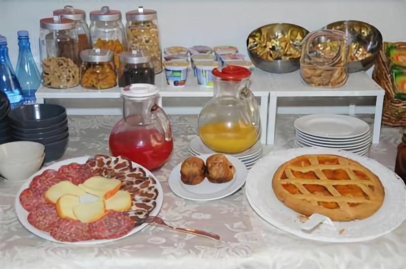 Albergo Duomo Montepulciano Stazione Екстериор снимка
