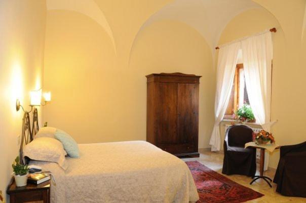 Albergo Duomo Montepulciano Stazione Стая снимка